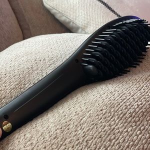 Sapphire brand hair straightening brush